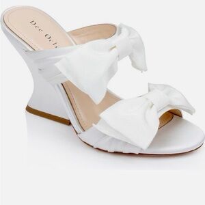 Dee Ocleppo White Bow Shoes 7
